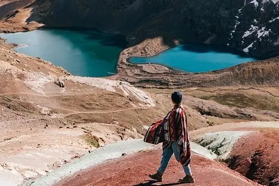 7 Lagoons of Ausangate tour
